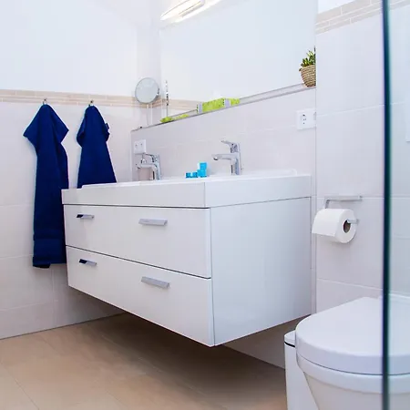 Im Gutspark, Perlie - Komfort Trifft Maritimes Flair * 레리크